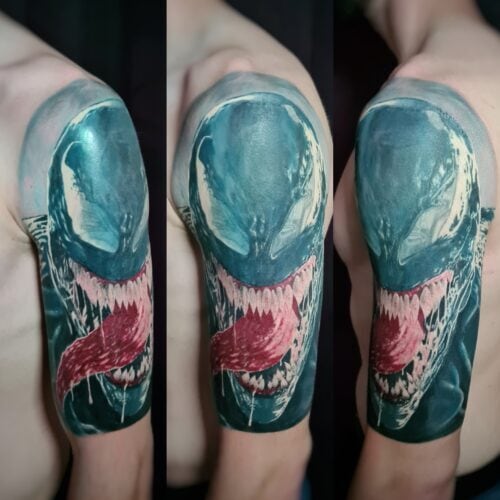 Renom en tatouage réalisme couleur à Boulogne-sur-Mer (62) — The Needles Factory Tatouage réalisme & couleur à Boulogne-sur-Mer (62) Venom réalisé à Boulogne-sur-Mer (62)