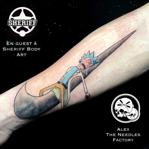 Tatouage Rick et Morty sur avant-bras, réalisé par Alex The Needles Factory en guest au salon Sheriff Body Art.