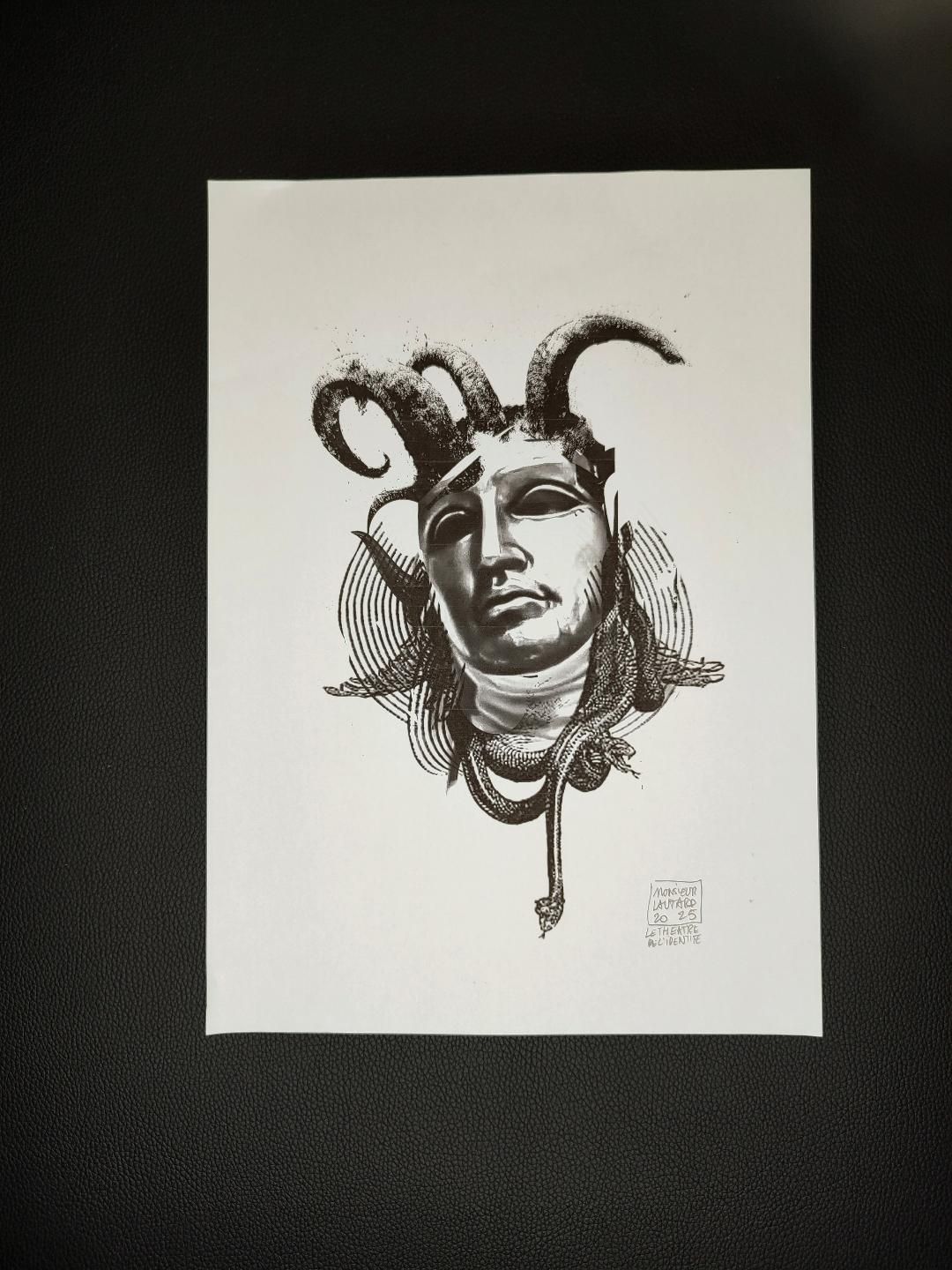 Projet blackwork de visage, cornes et serpent